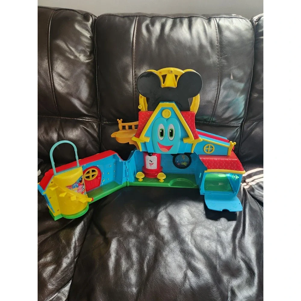 Mickey Mouse Clubhouse WORKS Funny The Funhouse Playset Lights Sounds Disney Jr